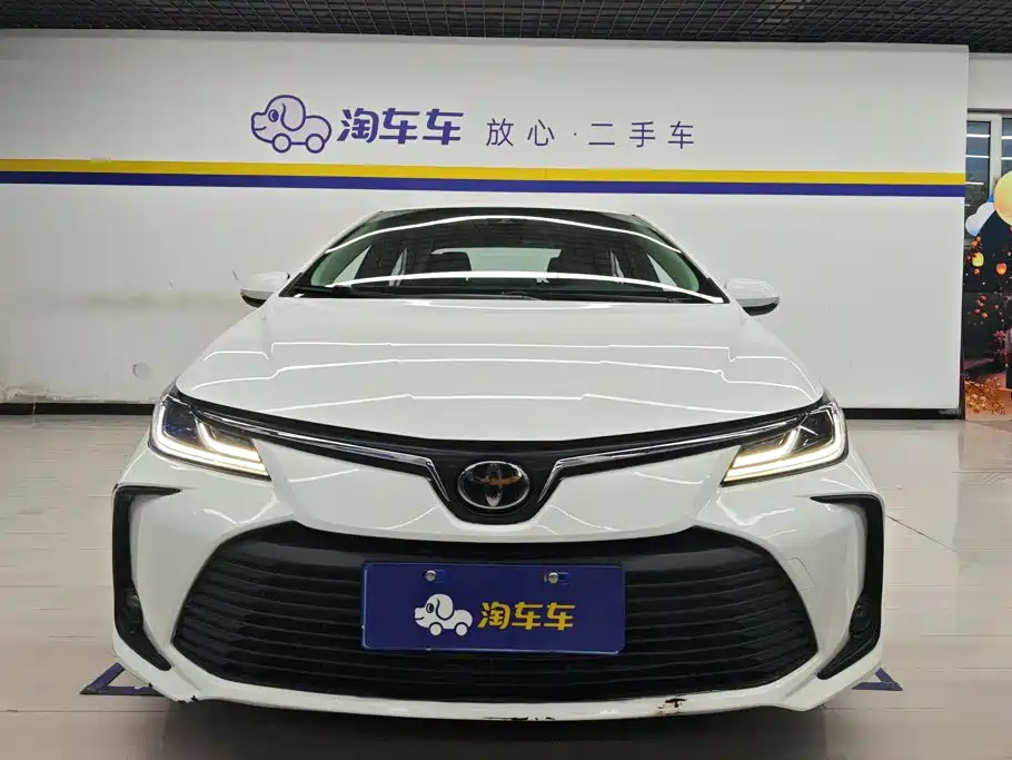 Toyota Corolla 2022 — фото 2