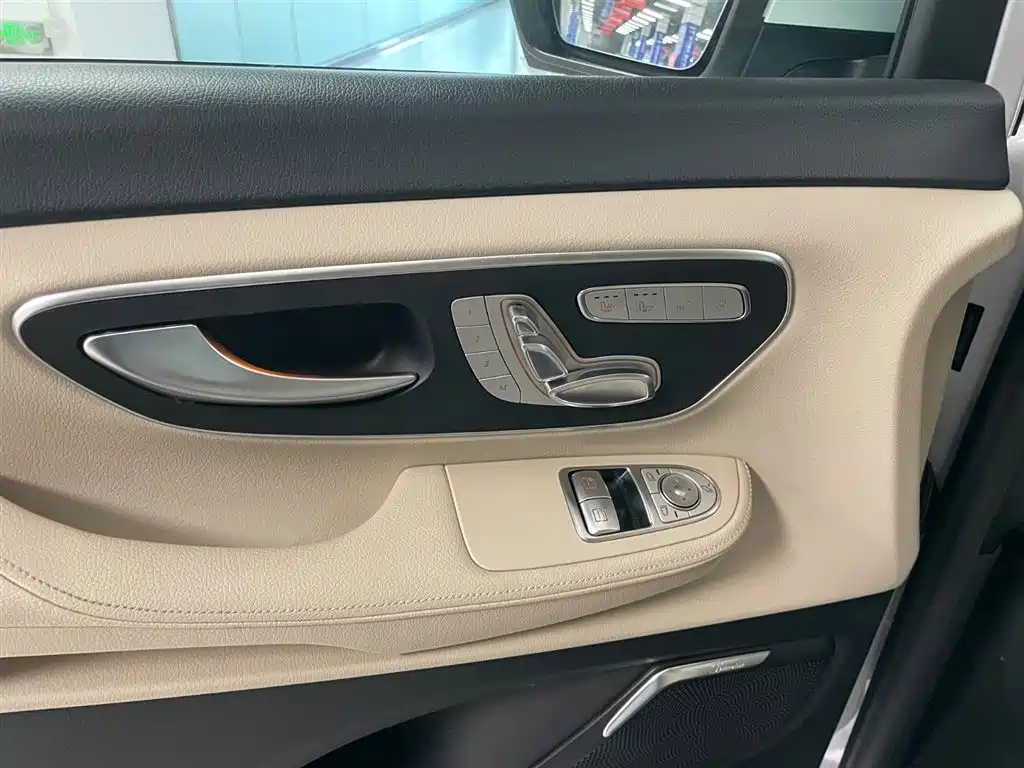 Mercedes-Benz V-Class V 2021 V 260 L Luxury