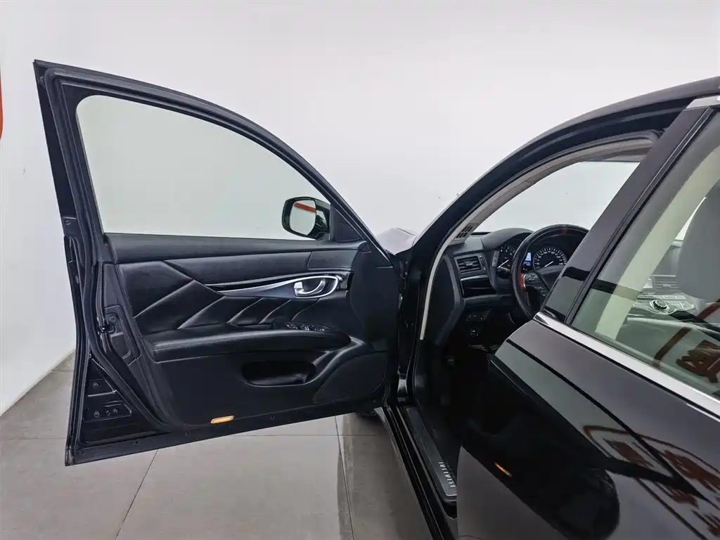 Infiniti Q70 2015 Q70L 2.5L Elite