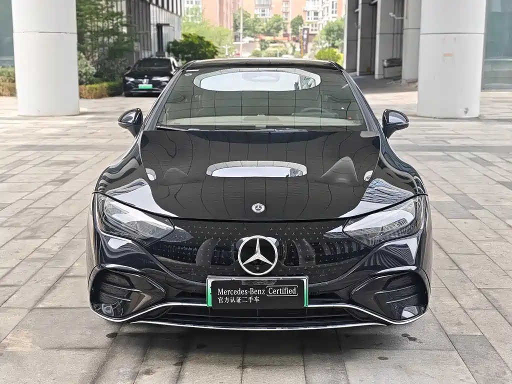 Mercedes-Benz EQE 2025 500 4MATIC