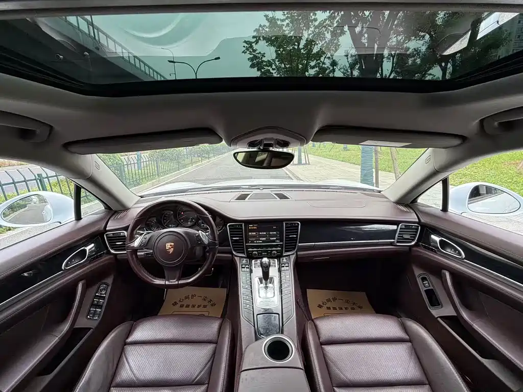Porsche Panamera — миниатюра 11