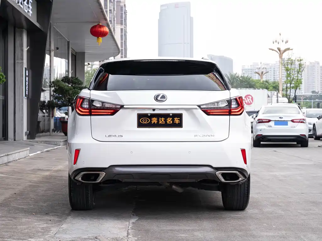 Lexus RX — миниатюра 5