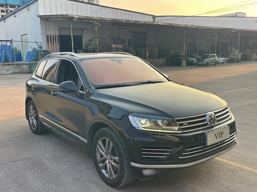 Volkswagen Touareg — миниатюра 3