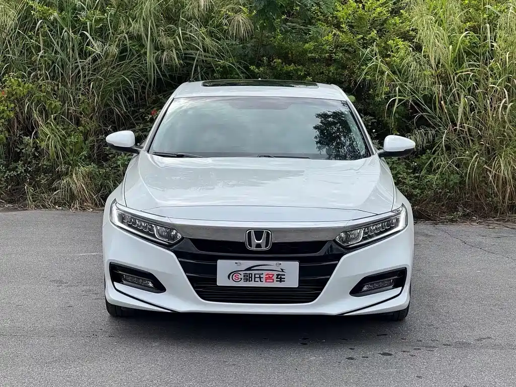 Honda Accord 2018 260TURBO Elite VI
