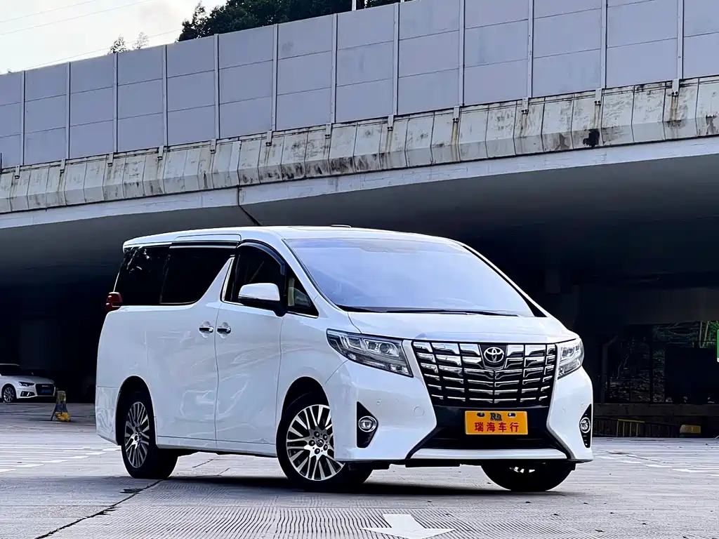 Toyota Alphard 2015 3.5L Luxury