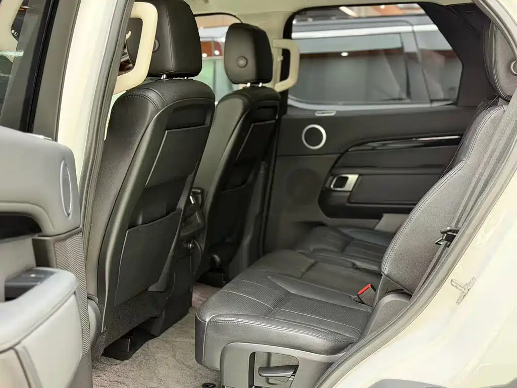 Land Rover Discovery 2017 3.0 SC V6 SE