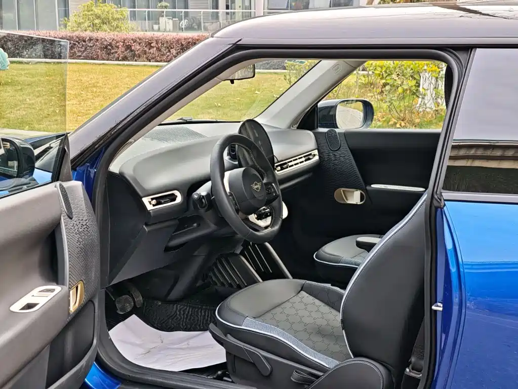 MINI ELECTRIC  COOPER