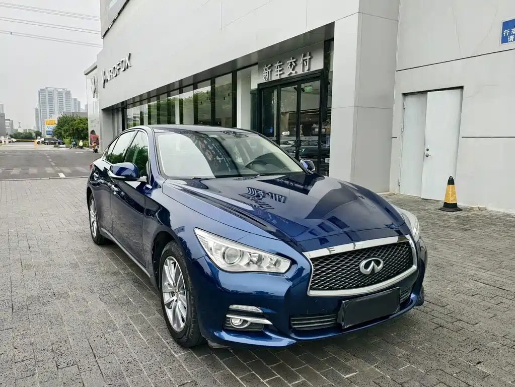 Infiniti Q50L — миниатюра 3