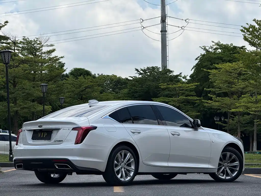 Cadillac CT5 2025 28T Sport