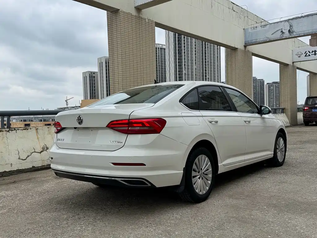 Volkswagen Lavida — миниатюра 11