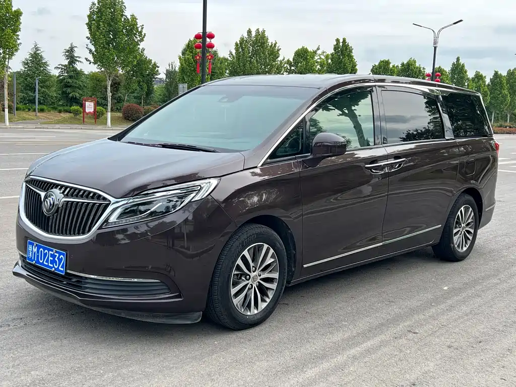 Buick GL8 2017