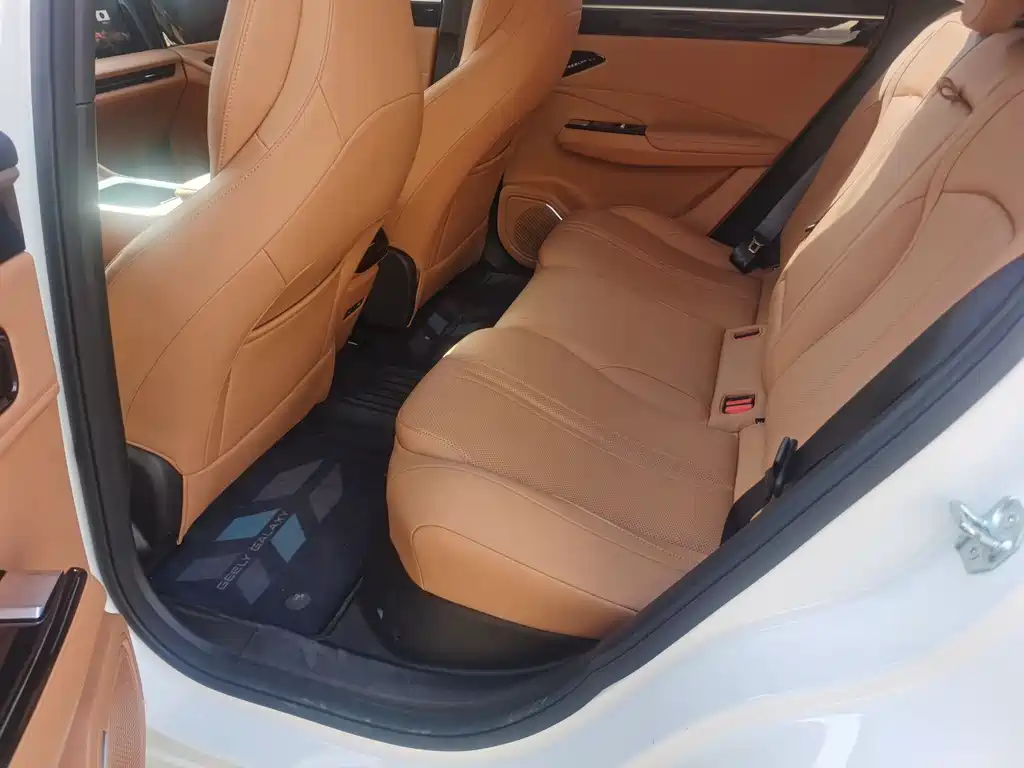 GEELY GALAXY GALAXY L7