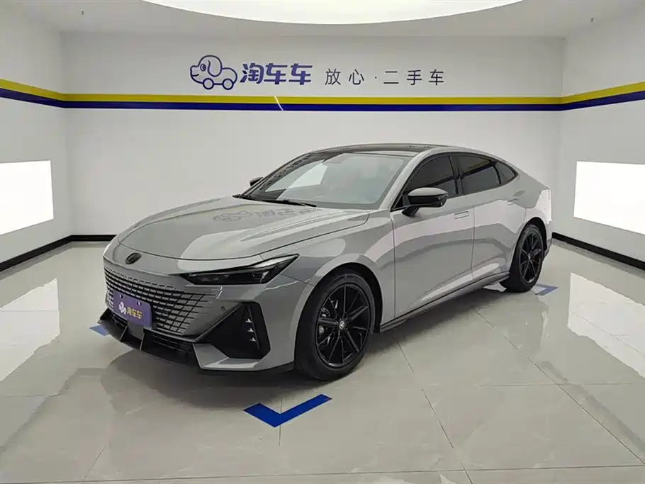 Changan UNI-V 2023