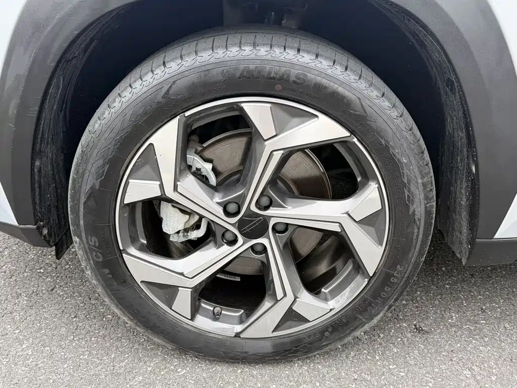 Geely Boyue L 2.0TD DCT Premium Type, фото 9