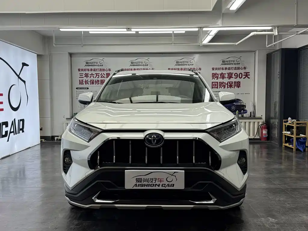 TOYOTA RAV4 RONGFANG