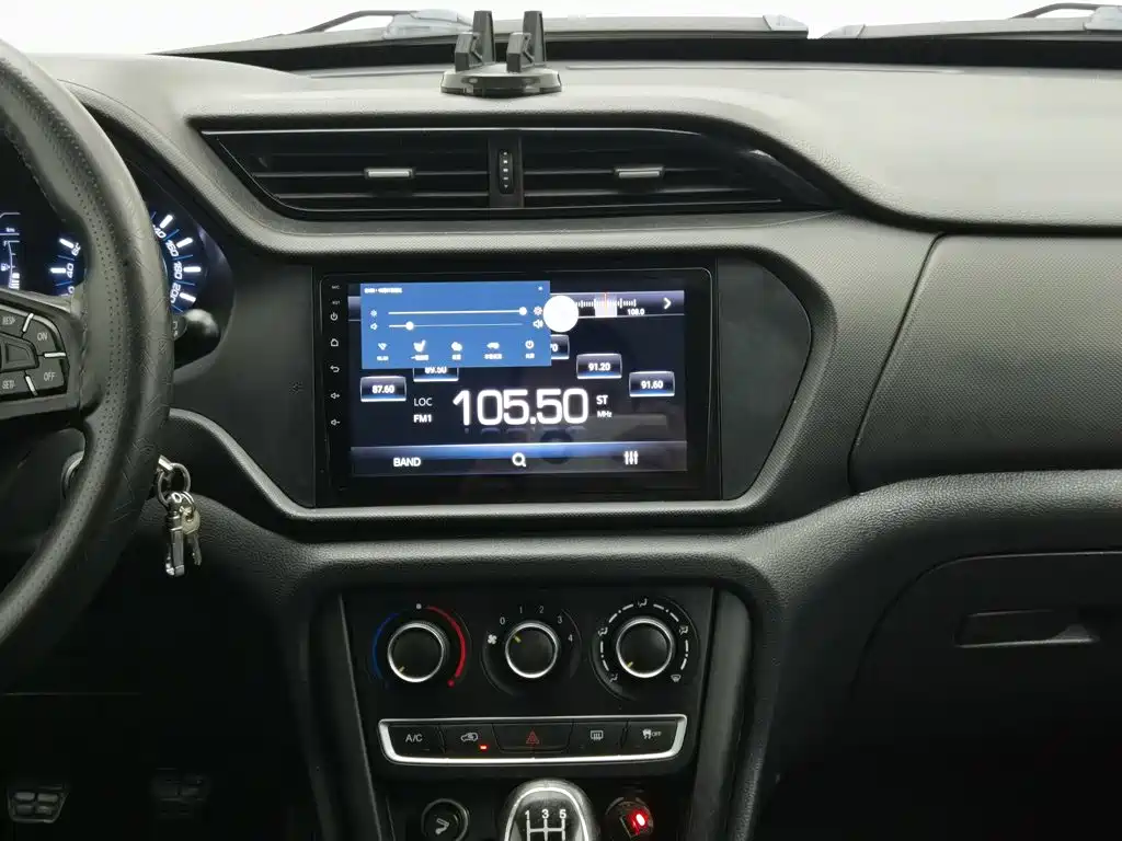 Chery Tiggo 3 — миниатюра 12