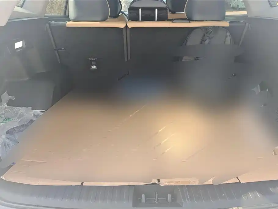 GEELY AUTOMOBILE BOYUE L