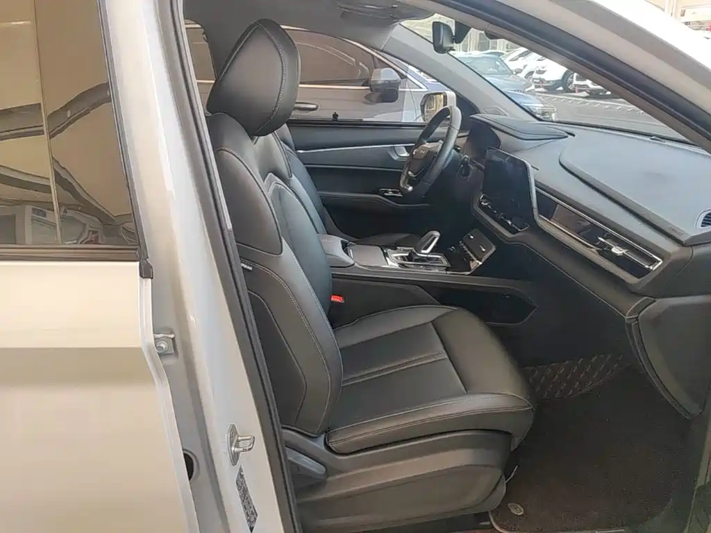 Wuling Victory — миниатюра 25