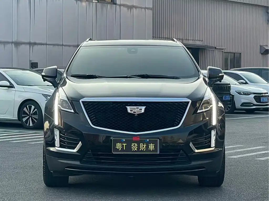 Cadillac XT5 2022 — фото 2