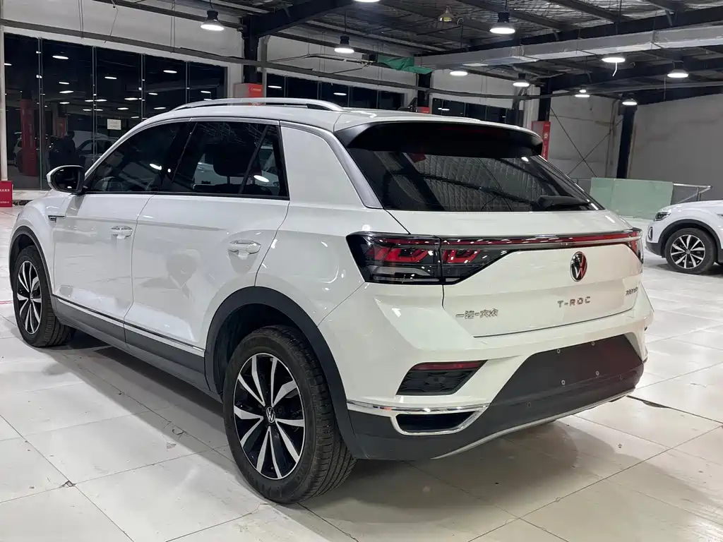 Volkswagen T-Roc 2024 — фото 6
