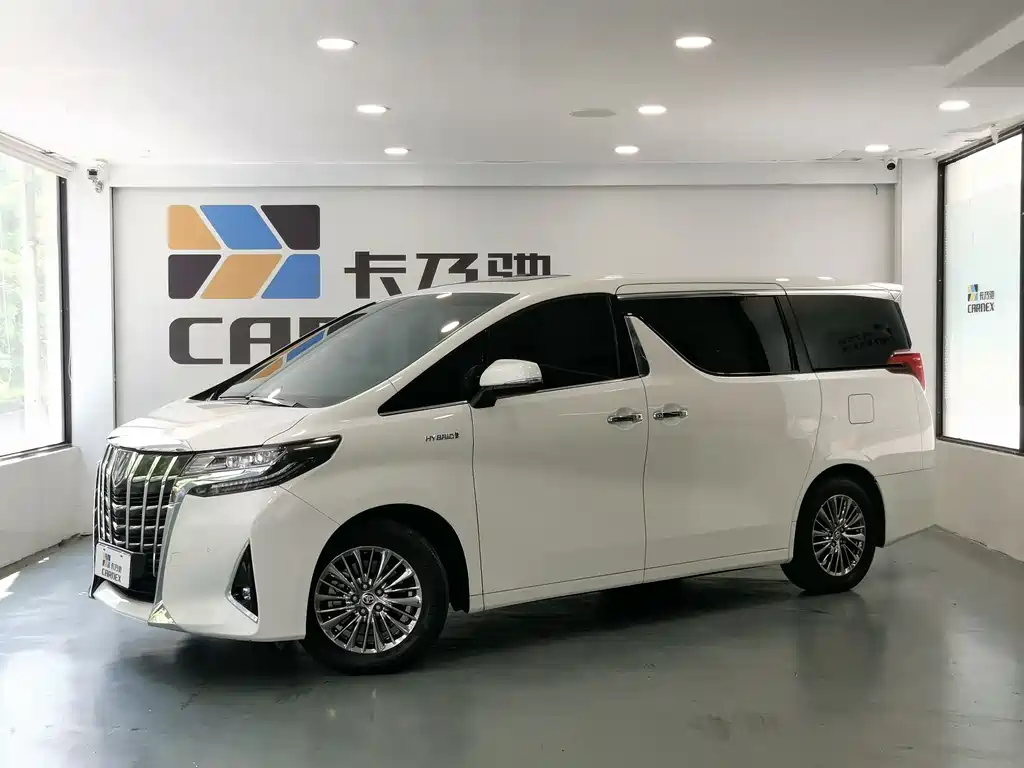 Toyota Alphard 2022