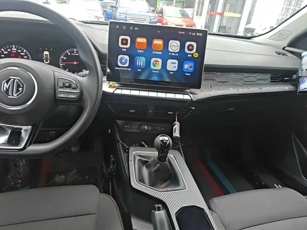 MG MG5 — миниатюра 13
