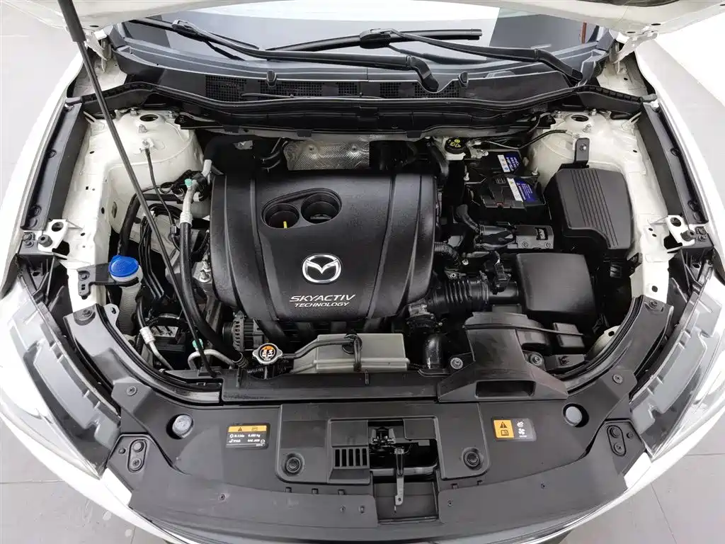 Mazda CX-5 2015 2.0L AT