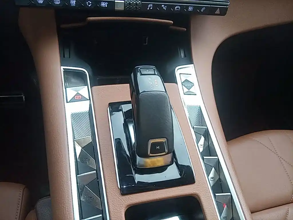DS DS 7 Crossback — миниатюра 14