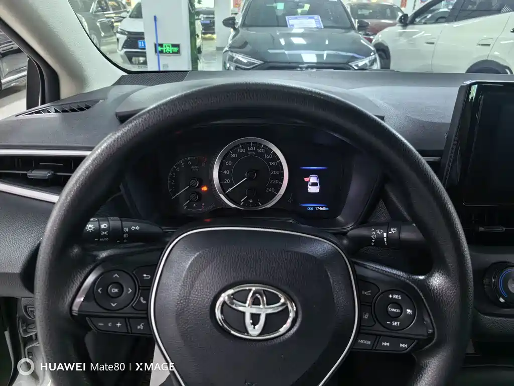 Toyota Corolla — миниатюра 10