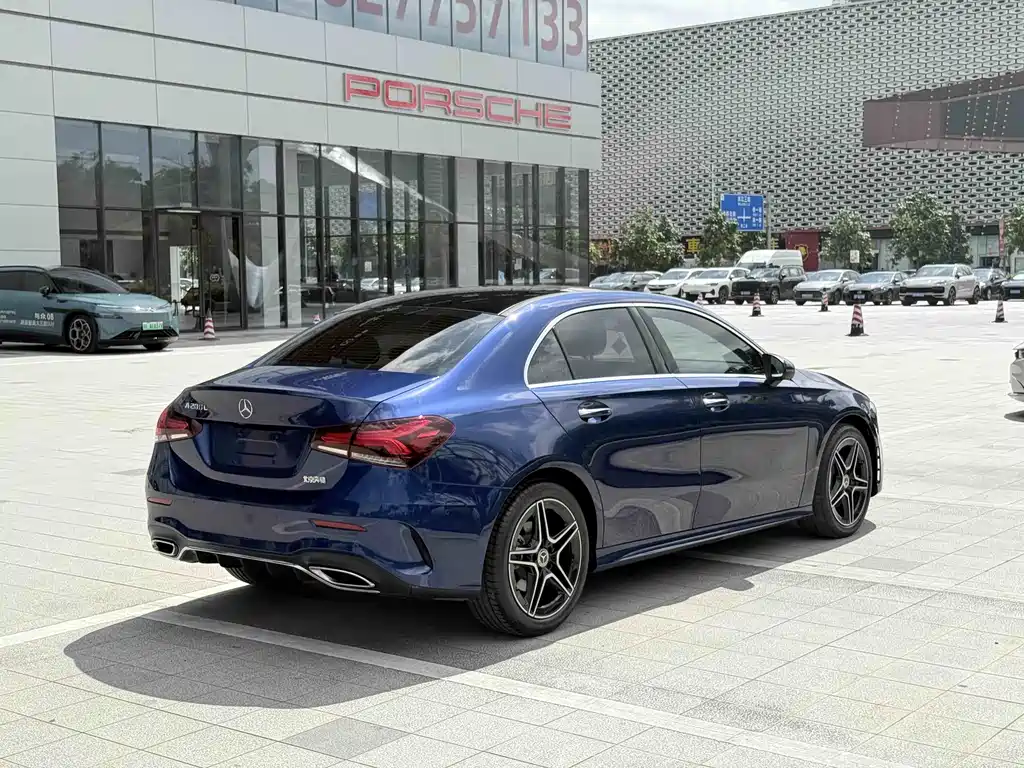Mercedes-Benz A-Class A 2022 A 200 L Sport Fashion