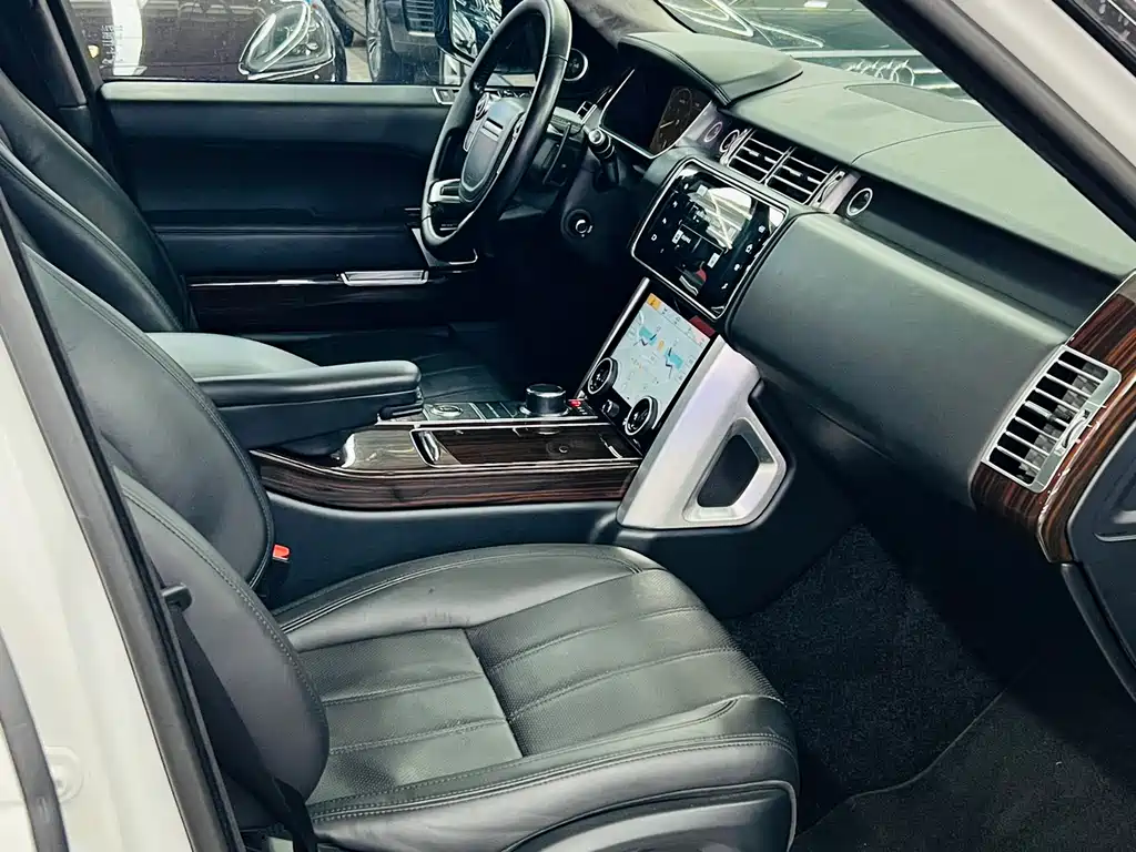 Land Rover Range Rover 2016 3.0 SC V6 Vogue SE Long Wheelbase