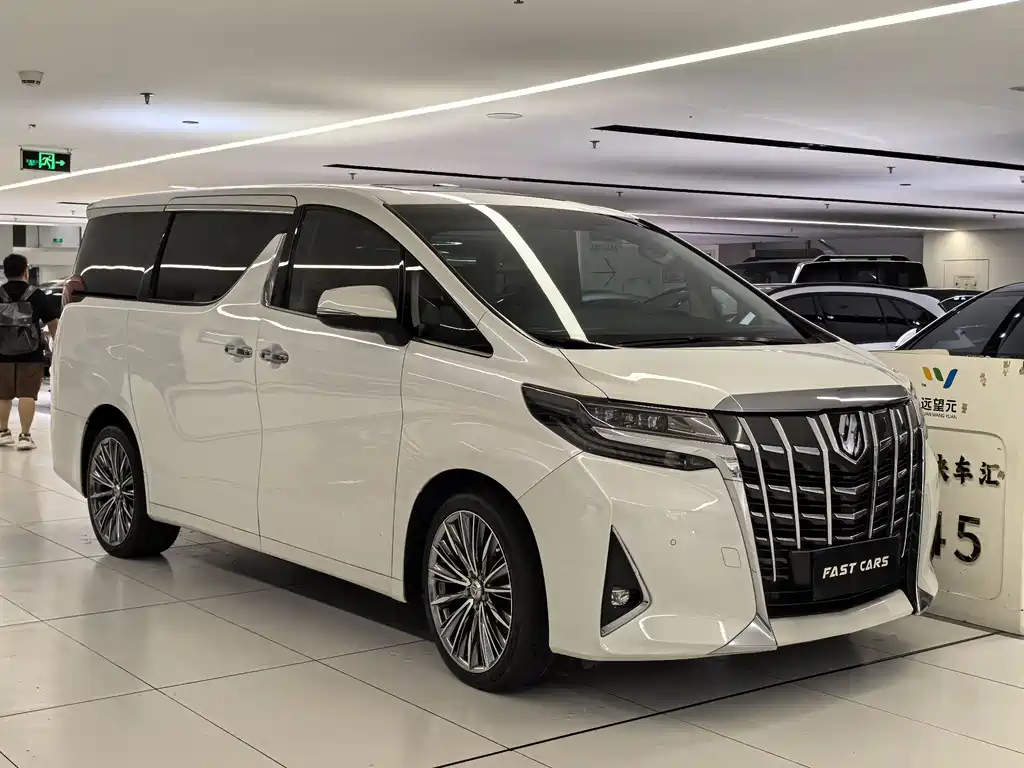 Toyota Alphard 2018 3.5L Luxury