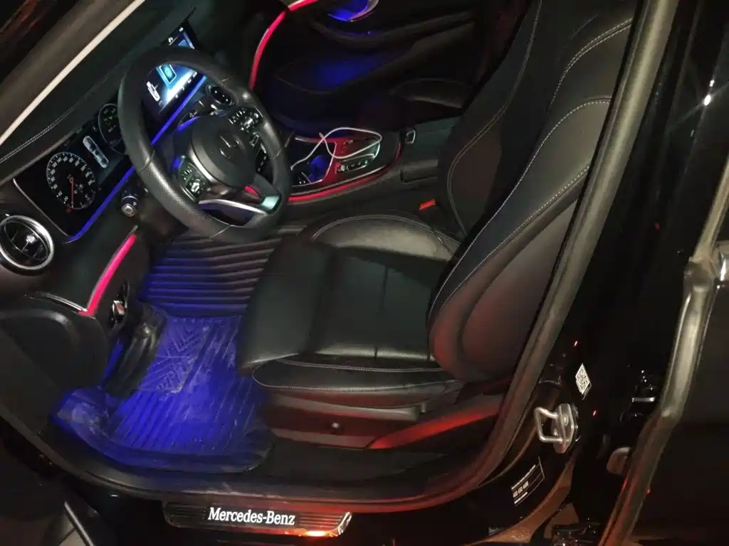 Mercedes-Benz E-Class — миниатюра 16