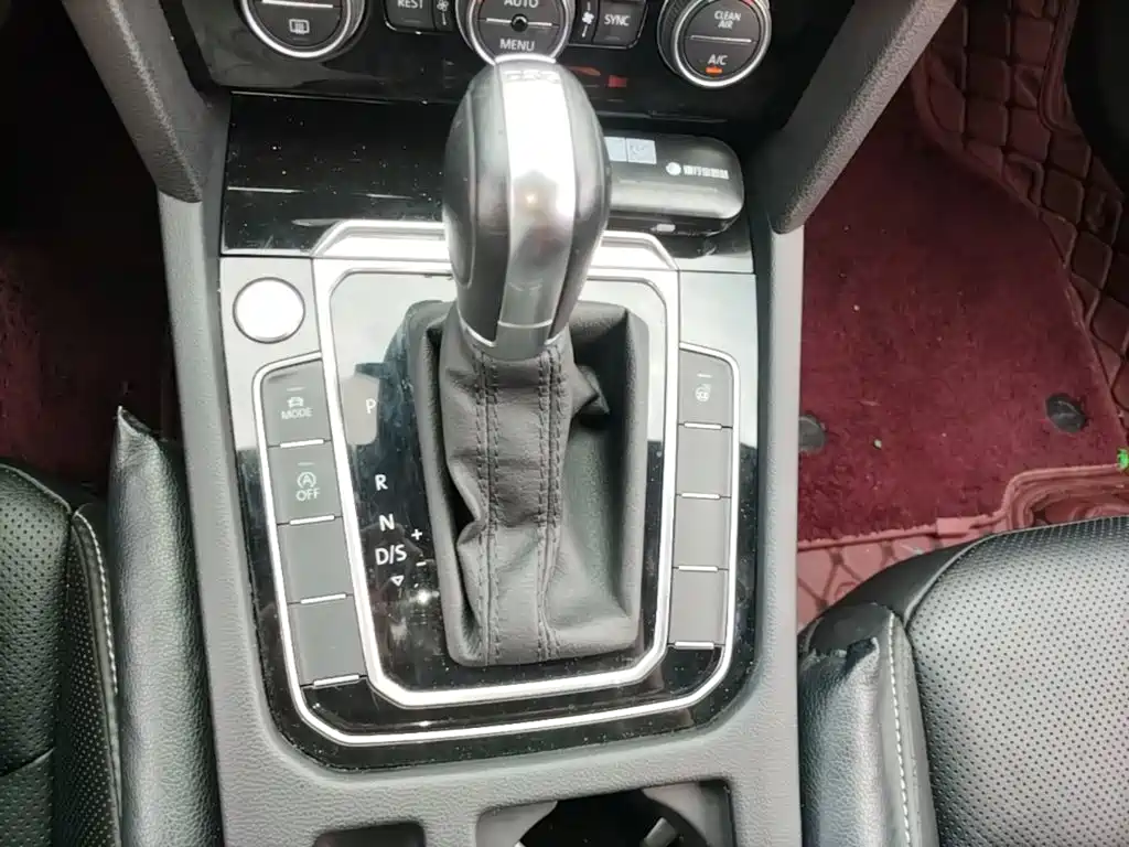 Volkswagen CC — миниатюра 14