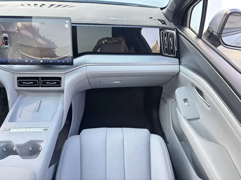 BYD Song Ultra — миниатюра 15
