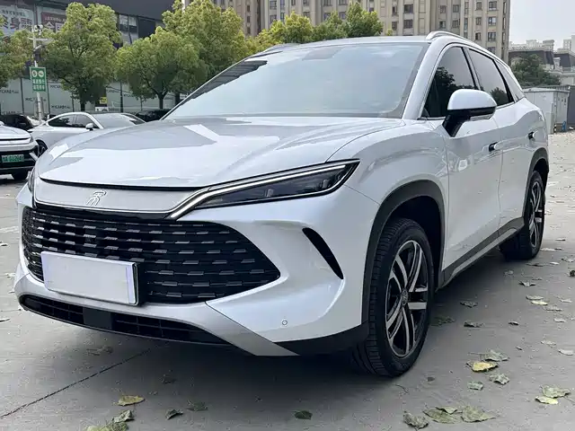 2025 BYD Song EV