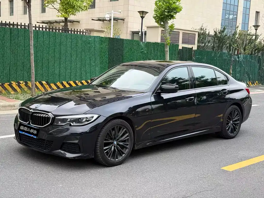 Купить BMW 3 Series