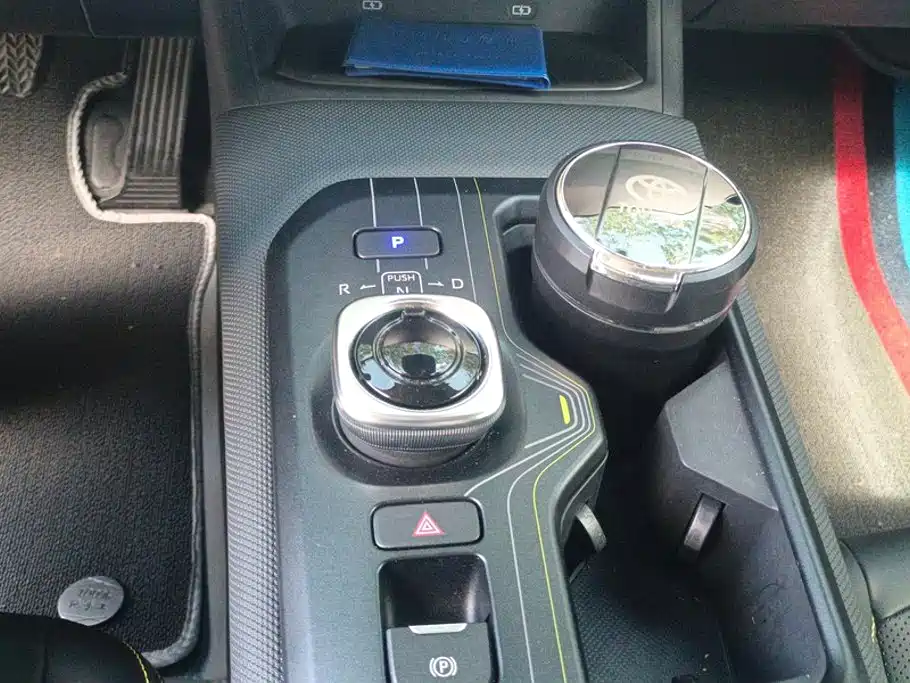 Toyota bZ5 — миниатюра 16