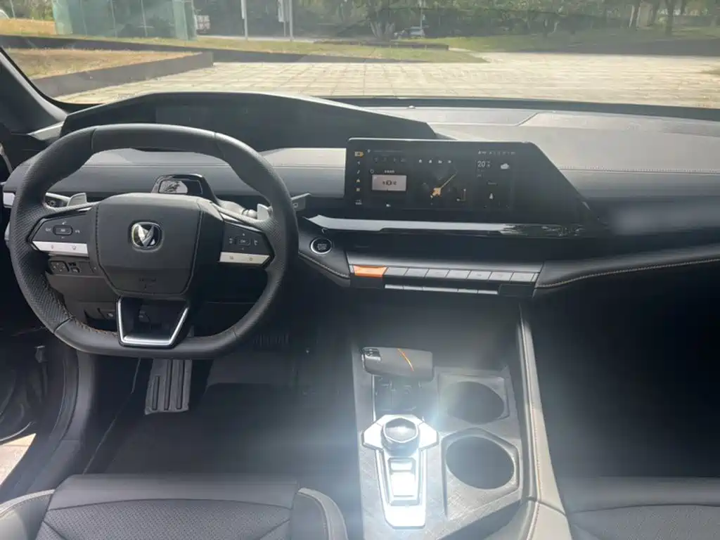 Changan UNI-V — миниатюра 11