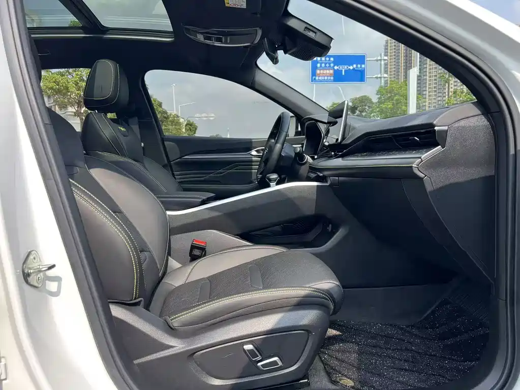Geely Xingrui — миниатюра 15