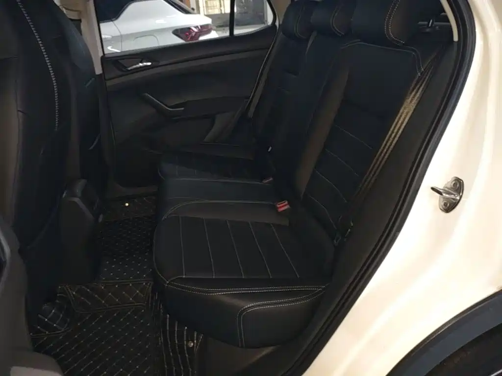 Volkswagen T-Cross — миниатюра 17