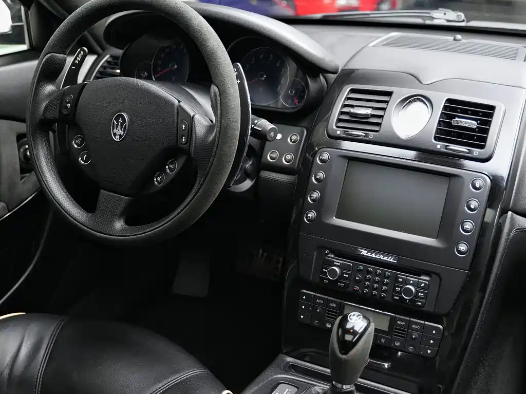 Maserati Quattroporte 4.7L Sport Edition, фото 13