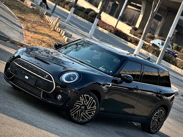 mini clubman