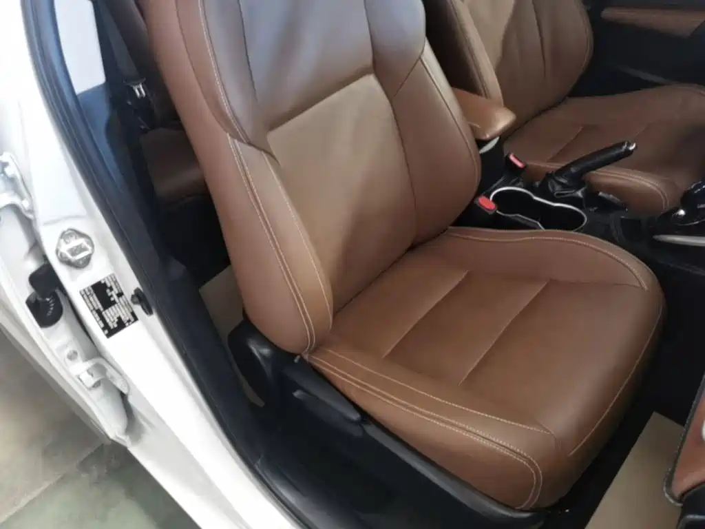 Toyota Levin Twin Engine E+ — миниатюра 25