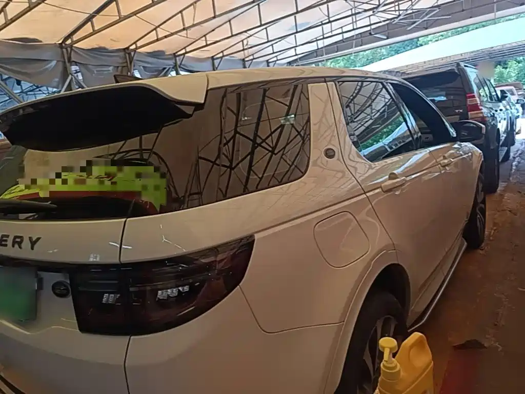 Land Rover Discovery Sport Hybrid — миниатюра 7