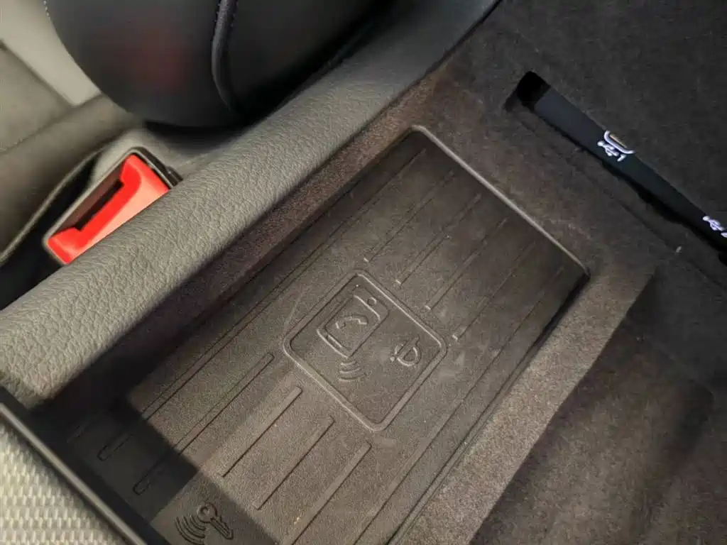 Audi A6 2024 Avant 45 TFSI