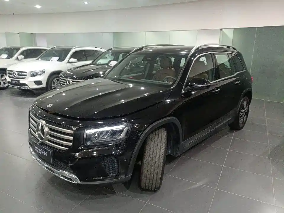 Mercedes-Benz GLB 2025