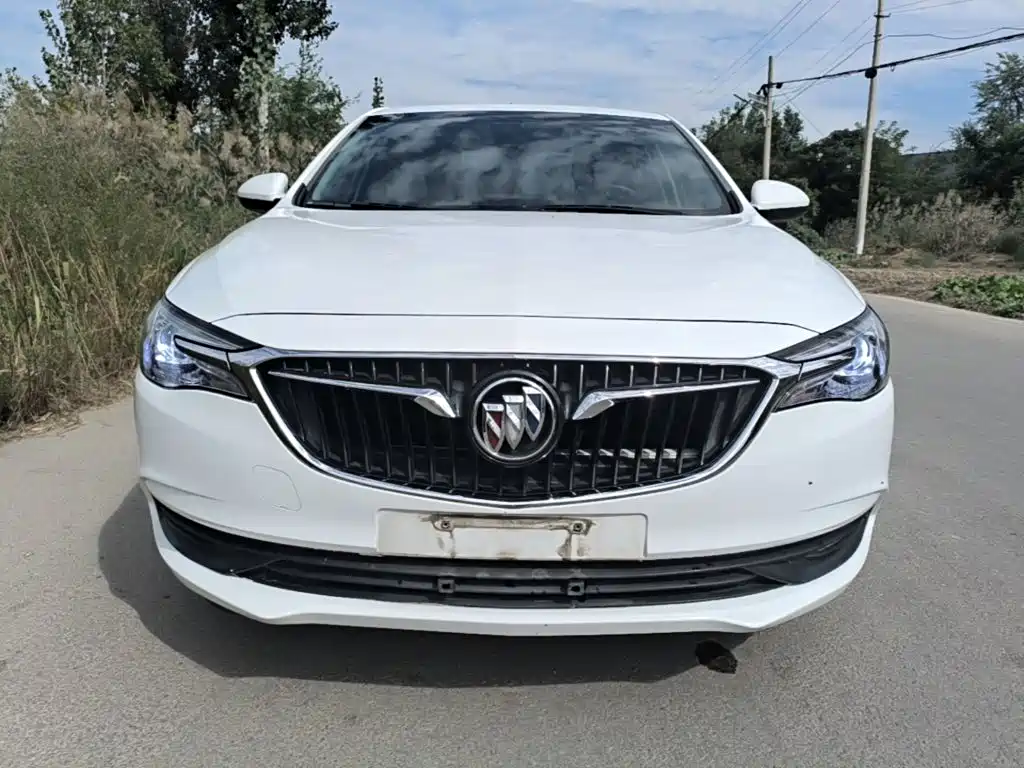 Buick Excelle — миниатюра 3