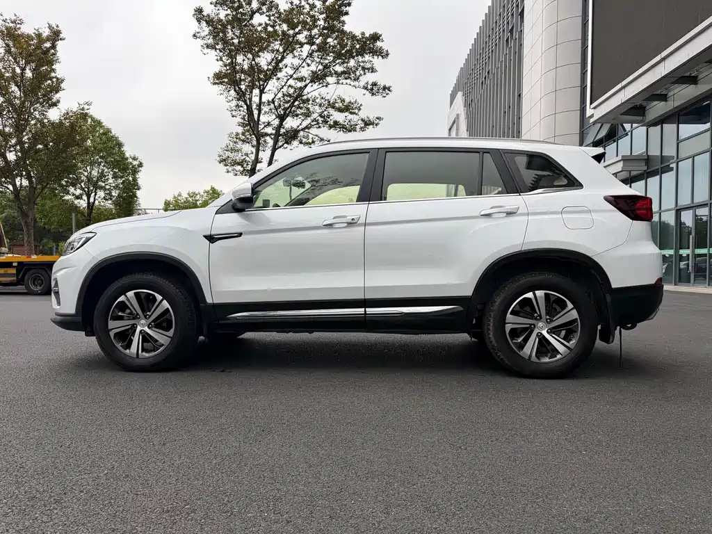 Changan CS75 — миниатюра 14