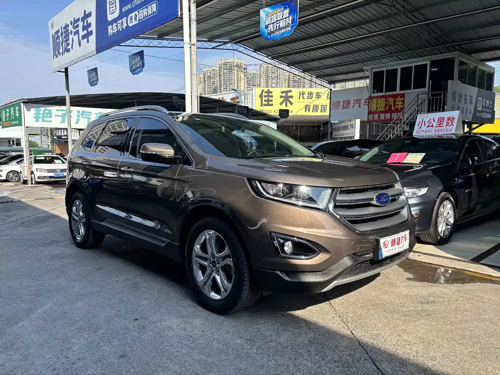 Ford Edge — миниатюра 3